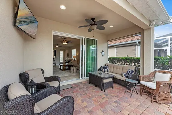 15059 Reef LN, Bonita Springs, FL 34135