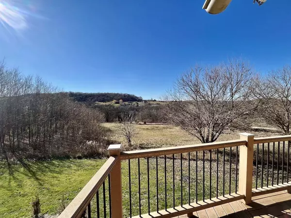 210 Cogan Drive, Galena, IL 61036