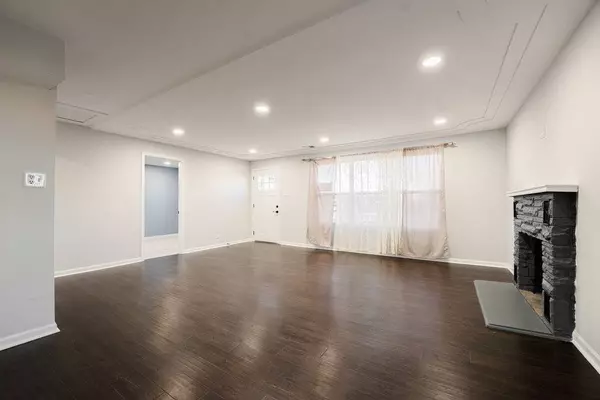 4841 W 119th ST, Alsip, IL 60803