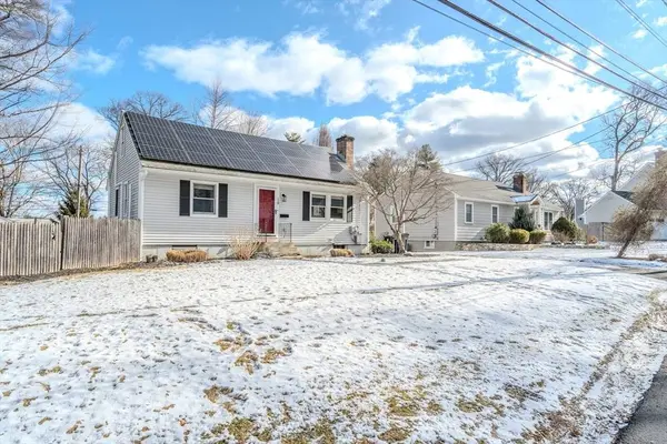 18 Florissant Ave, Framingham, MA 01701