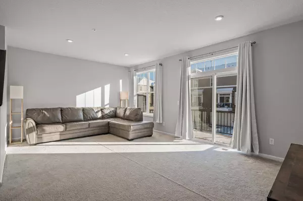 5013 93rd LN N, Brooklyn Park, MN 55443