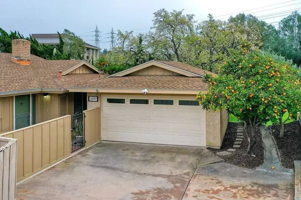 3151 Camino Crest DR, Oceanside, CA 92056