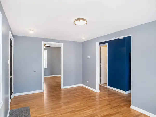 14547 Sawyer Avenue, Midlothian, IL 60445