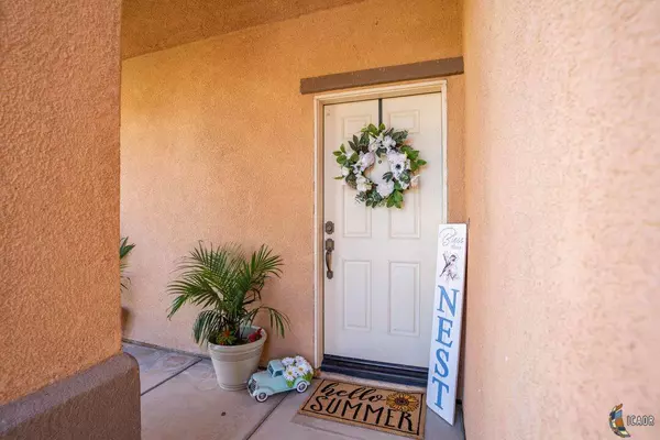 53 W Maple Ave, Heber, CA 92249