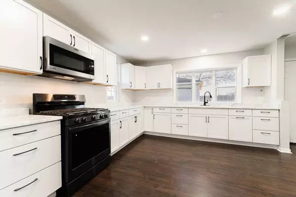 4841 W 119th ST, Alsip, IL 60803