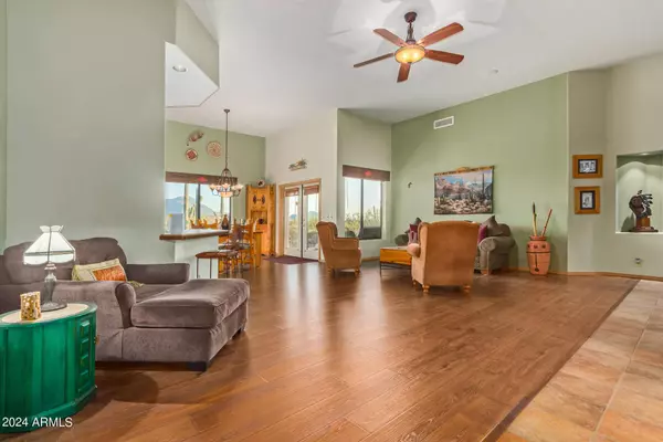 41225 N CANYON SPRINGS Drive, Cave Creek, AZ 85331