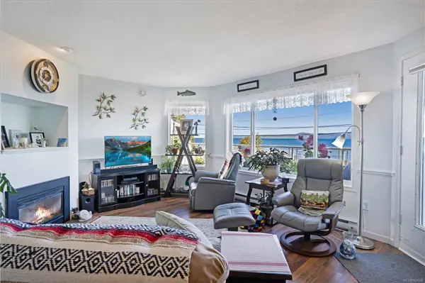 3156 Island Hwy W #107, Qualicum Beach, BC V9K 2J7