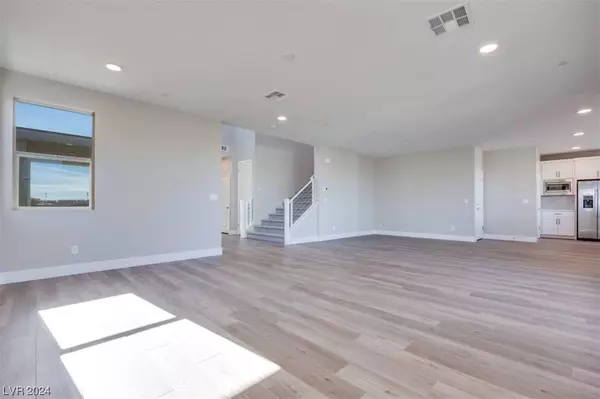 10339 Vonbulin Avenue, Las Vegas, NV 89124