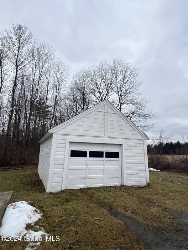 4632 NYS Route 30, Perth, NY 12010