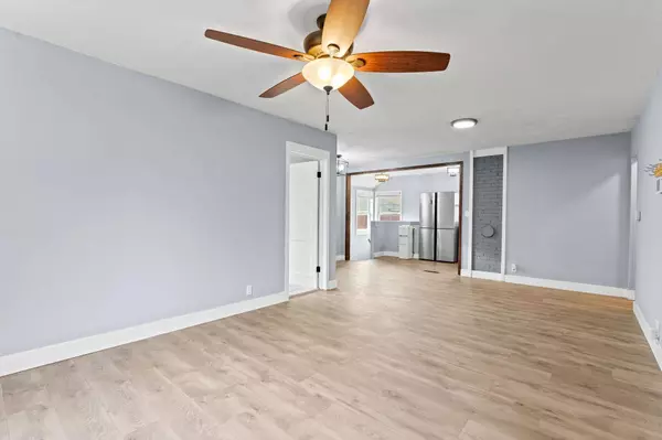 5308 E Commerce Ave, Spokane, WA 99212