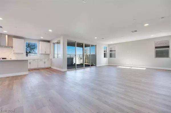 10339 Vonbulin Avenue, Las Vegas, NV 89124