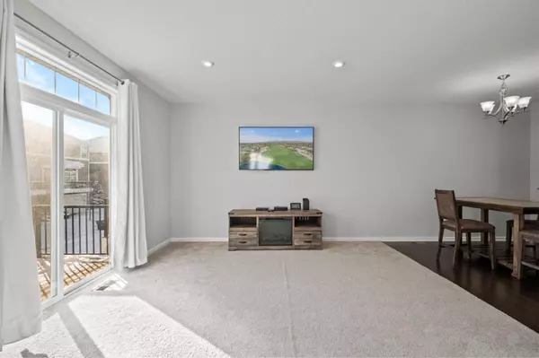 5013 93rd LN N, Brooklyn Park, MN 55443