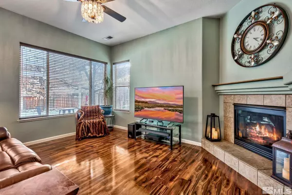 7361 Sansol Dr, Sparks, NV 89436-6252