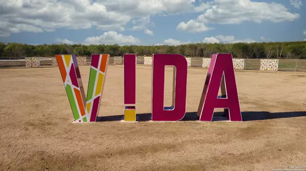 1370 Malou Mill, San Antonio, TX 78224