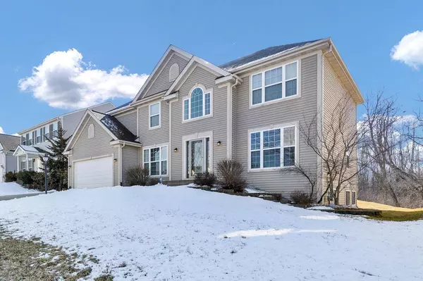 9309 W Riverwoods DRIVE, Milwaukee, WI 53224