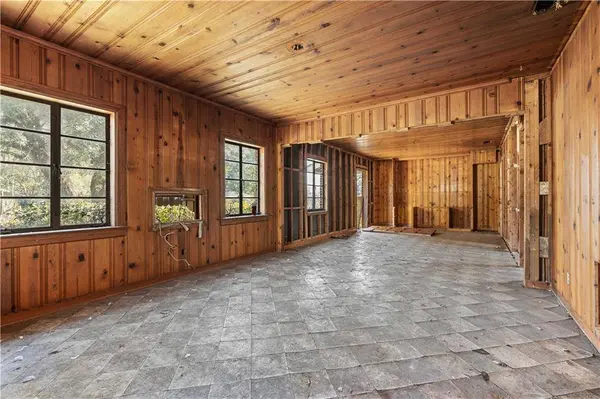 5451 Moffett RD, Mobile, AL 36618