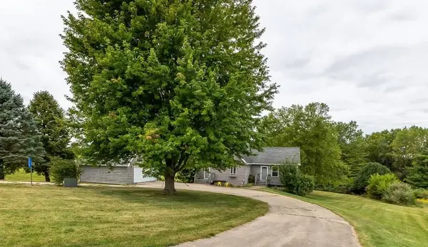 11A125 Hogan Court, Apple River, IL 61001