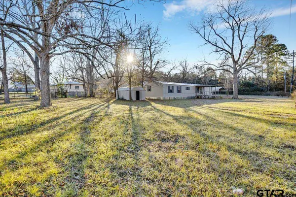 312 S Cross St, Troup, TX 75789