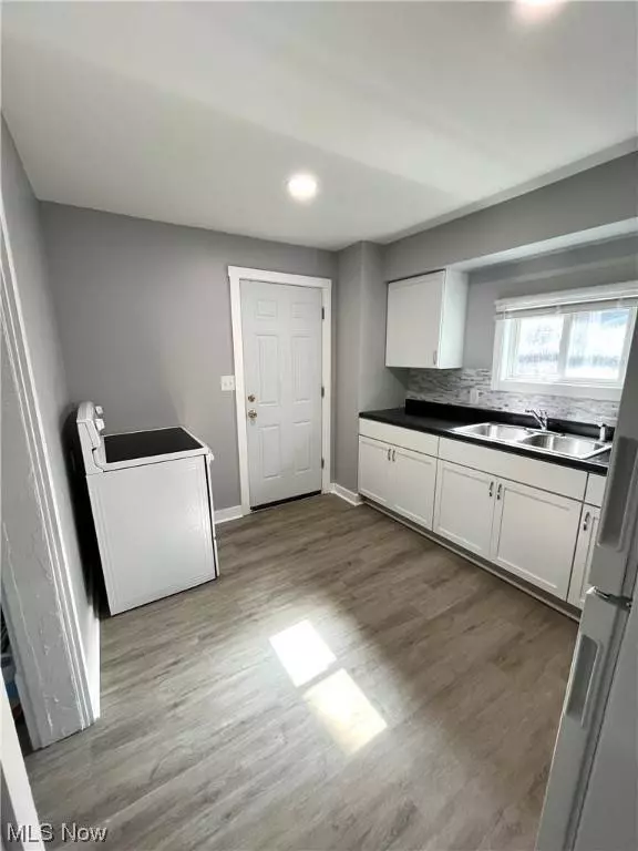 375 Homestead, Akron, OH 44306