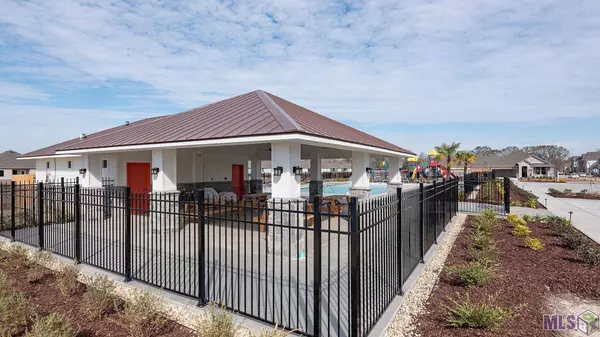 21431 BELMONT CLUB BLVD, Denham Springs, LA 70726