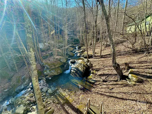 191 woodwinds LN, Seven Devils, NC 28604