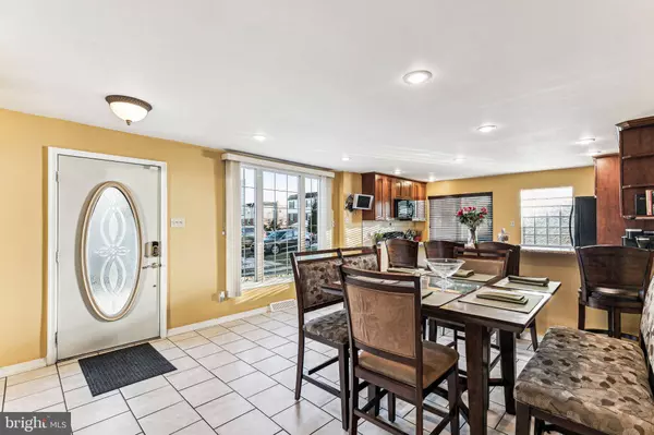 657 ARTWOOD DR, Philadelphia, PA 19115