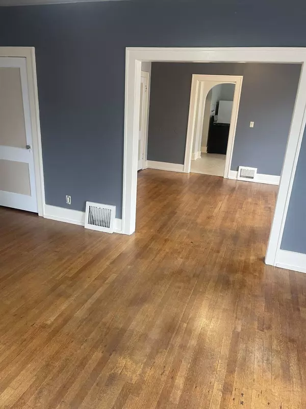 526 Grant, Enid, OK 73703