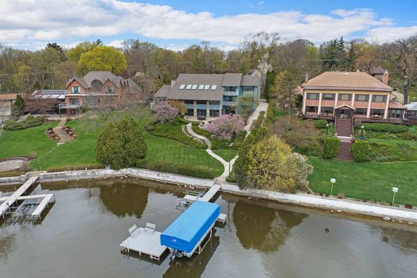 1147 Rocky Beach RD, Johnsburg, IL 60051