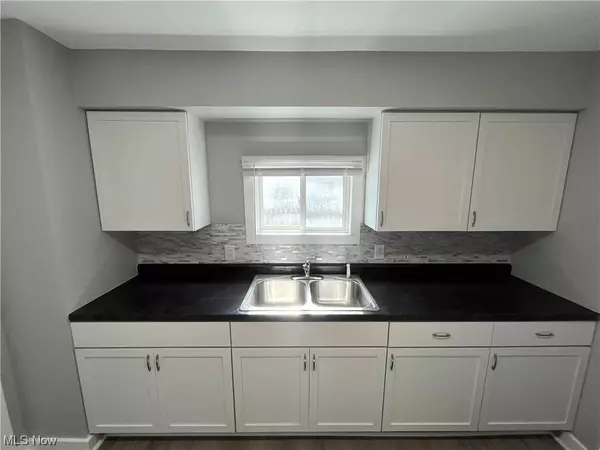 375 Homestead, Akron, OH 44306