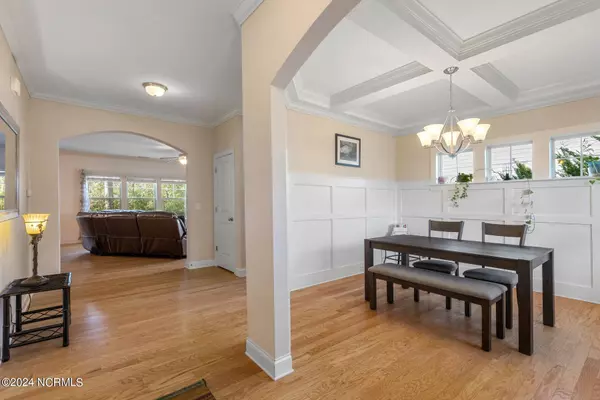 343 W Goldeneye Lane, Sneads Ferry, NC 28460