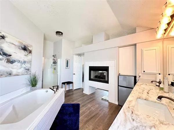 1619 Cuchara Lane, Arlington, TX 76018