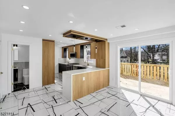 408 W Scott Ave, Rahway City, NJ 07065