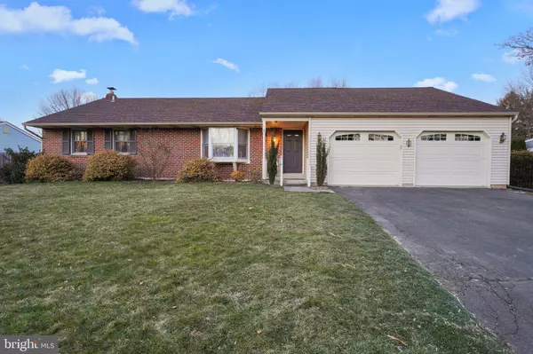 597 10TH AVE, Warminster, PA 18974