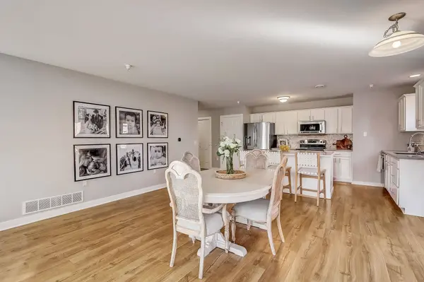 507 Knightsbridge Road, Waunakee, WI 53597