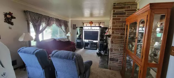 6044 54th Ave, Kenosha, WI 53142