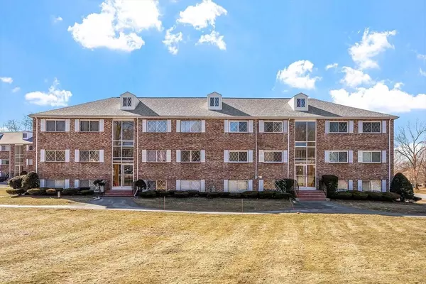 6 Fernview Ave #9, North Andover, MA 01845