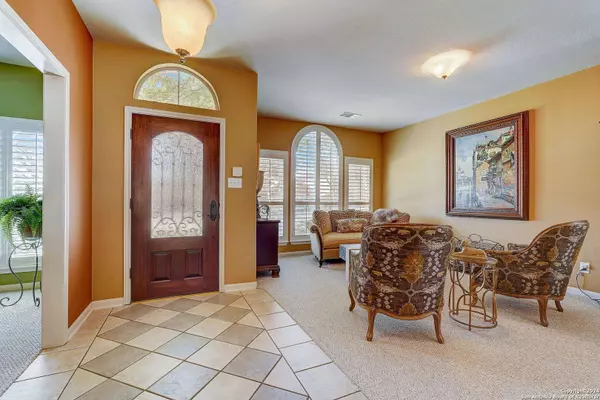 18014 CERCA ROJO DR, San Antonio, TX 78259-3546