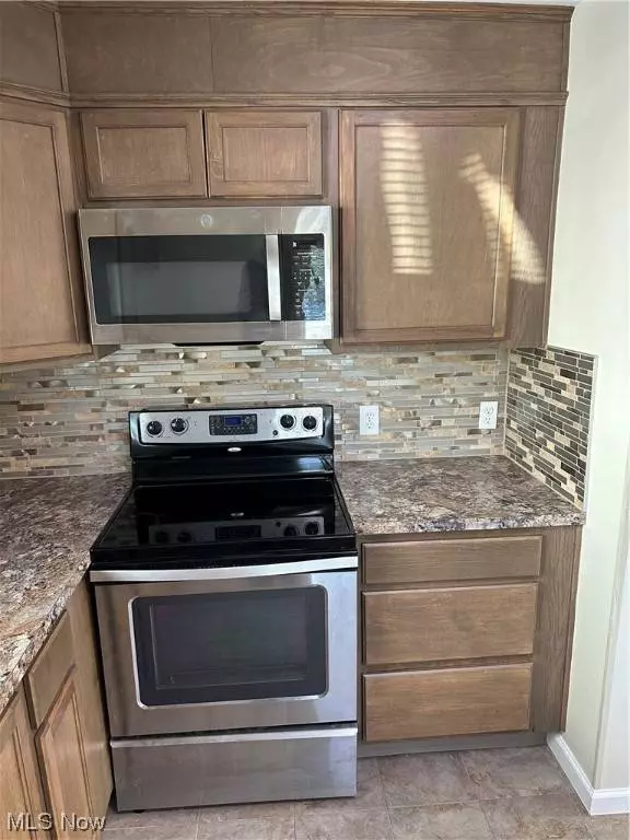 970 Concord AVE, Akron, OH 44306