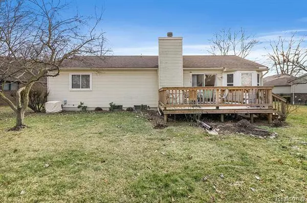 480 DOVER CRESCENT, Westland, MI 48185