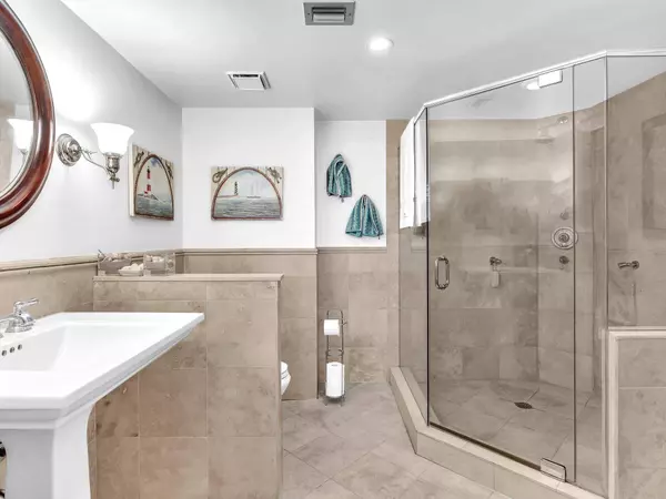 4200 N Ocean DR 2-1605, Riviera Beach, FL 33404