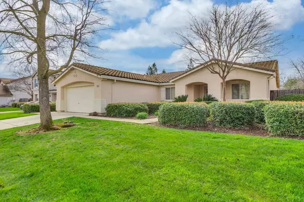 10808 Woodring DR, Mather, CA 95655