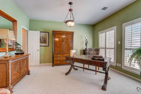 18014 CERCA ROJO DR, San Antonio, TX 78259-3546