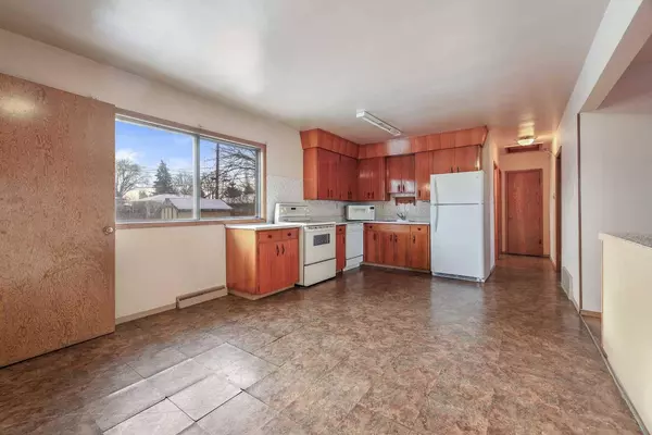1940 Cottonwood CRES SE, Calgary, AB T2B 1P6