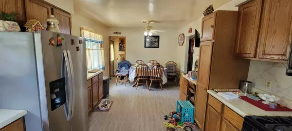 6044 54th Ave, Kenosha, WI 53142