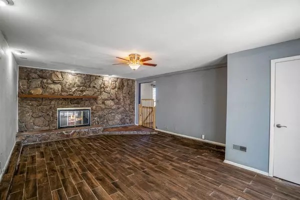 132 Aragon AVE, Los Alamos, NM 87547