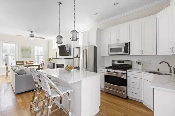 498 E 4th St #A, Boston, MA 02127