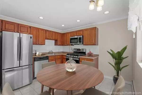 6 Fernview Ave #9, North Andover, MA 01845