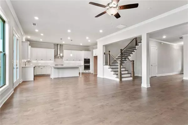 825 Miranda TER, Alpharetta, GA 30004