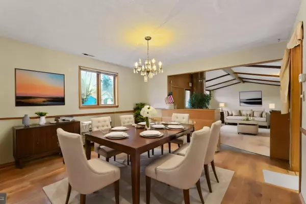 5423 N Monroe St, Spokane, WA 99205