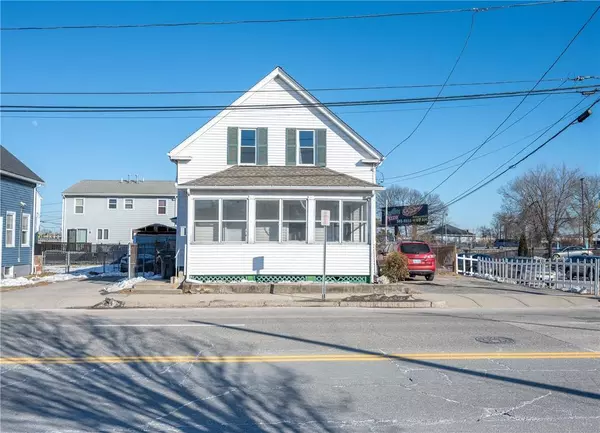 94 Garfield AVE, Cranston, RI 02920